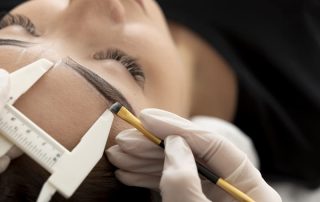 Astuces d’expert pour une épilation des sourcils parfaite